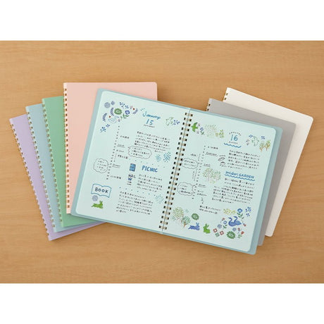 Spiralblock Dotted A5 - Grey - 7 - Midori - Tidformera
