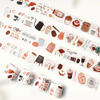 4 rullar med klistermärken i washi paper som har tema kaffe. Sticker Set Washi Tape Coffee? från The Washi Tape shop