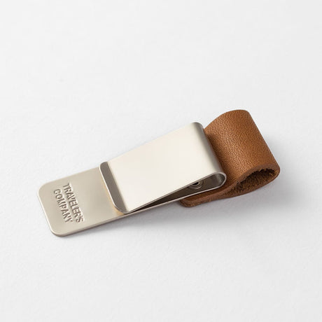 TN 016. Pen Holder (M) Camel - 2 - Traveler's Company - Tidformera