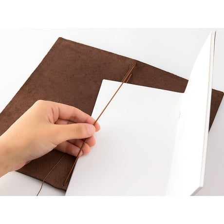 TRAVELER'S notebook Regular Brown - 5 - Traveler's Company - Tidformera