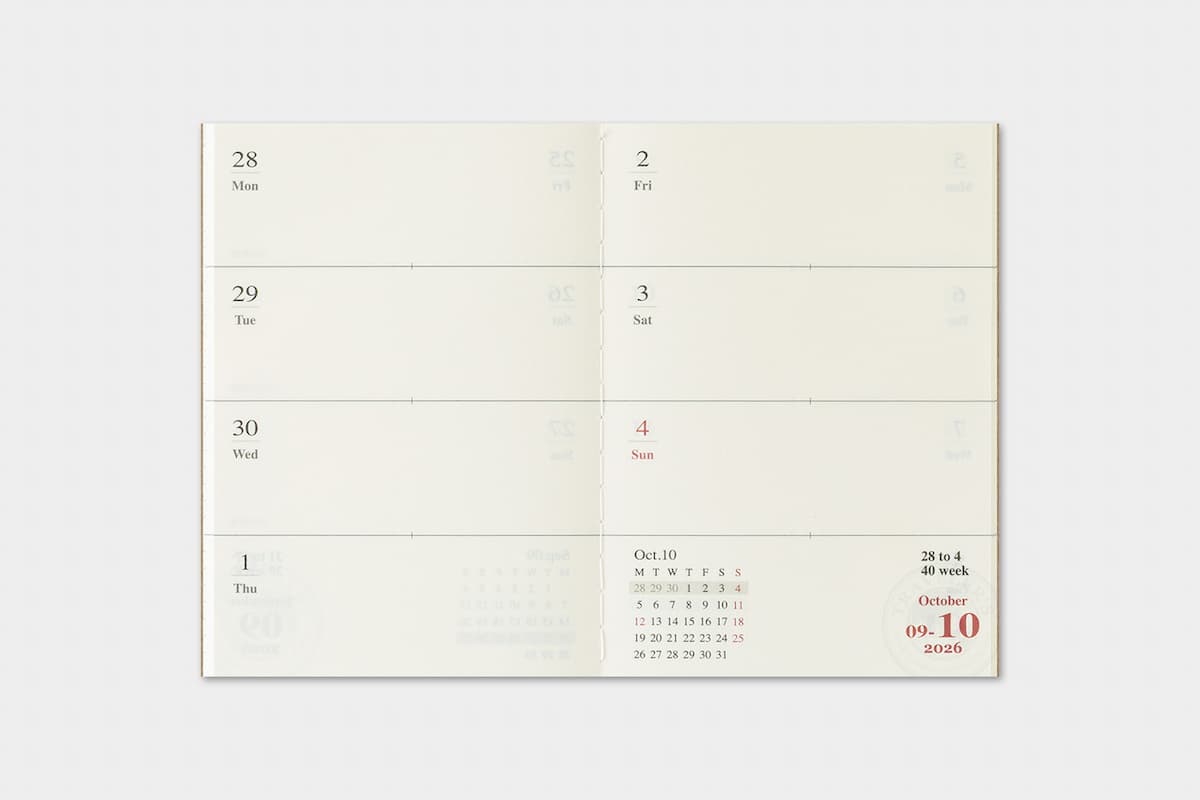 TRC 2026 Weekly Diary Passport size - 10 - Traveler's Company - Tidformera