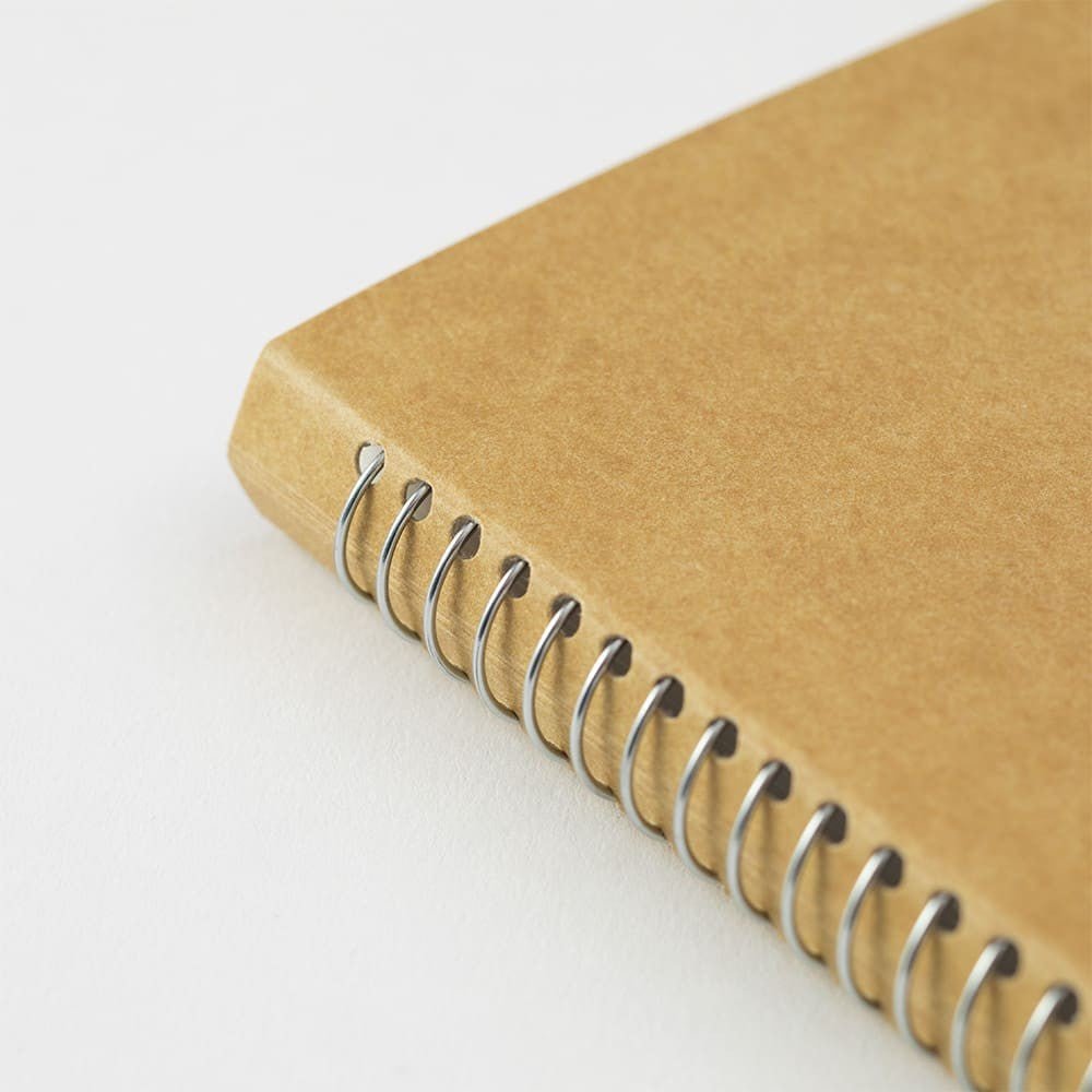 TRC SPIRAL RING NOTEBOOK A6 Slim MD White - Traveler's Company - Tidformera