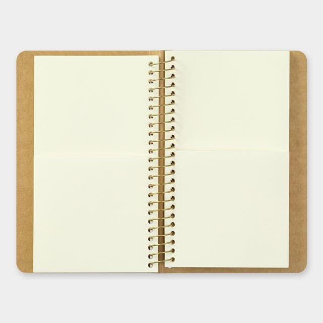 TRC SPIRAL RING NOTEBOOK A6 Slim Paper Pocket - Traveler's Company - Tidformera