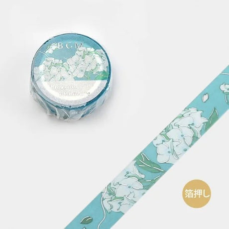 Utrullad Grönblå dekorationstejp med vita blommor. Washi Tape Blossom - Aquamarine från BGM - Tidformera