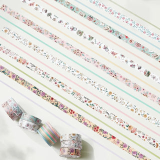 Washi tape Floral Lane 15 - pack från Washi Tape Shop. Dekorationstejp i 2 olika bredd. 7 st har blommor och de smalare 8 är enfärgade pastell. - Tidformera